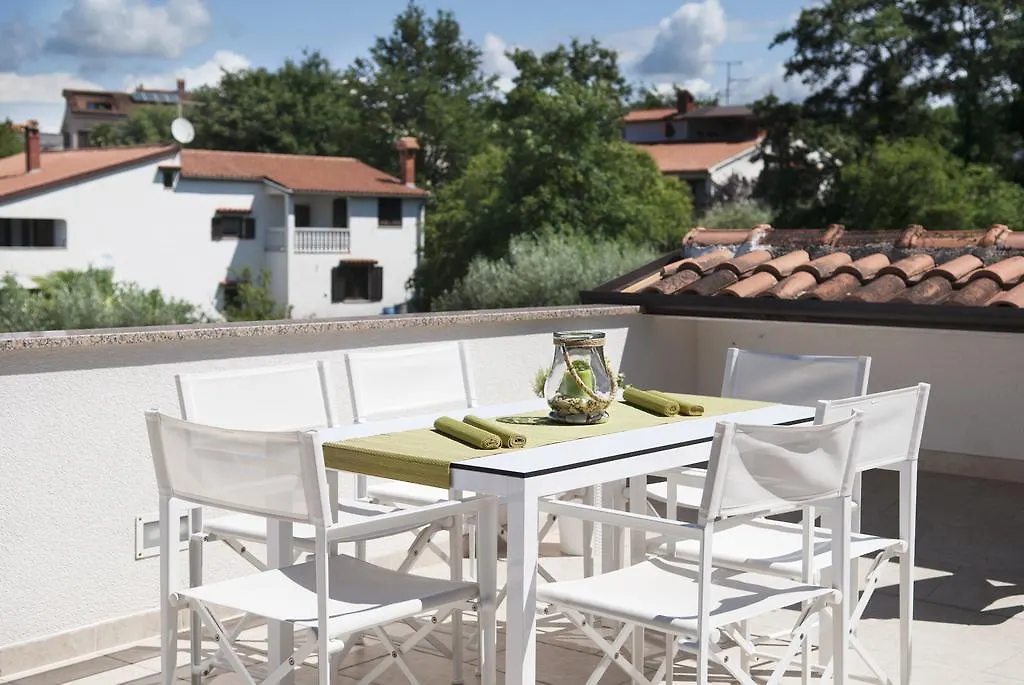 Apartments Tena Porec