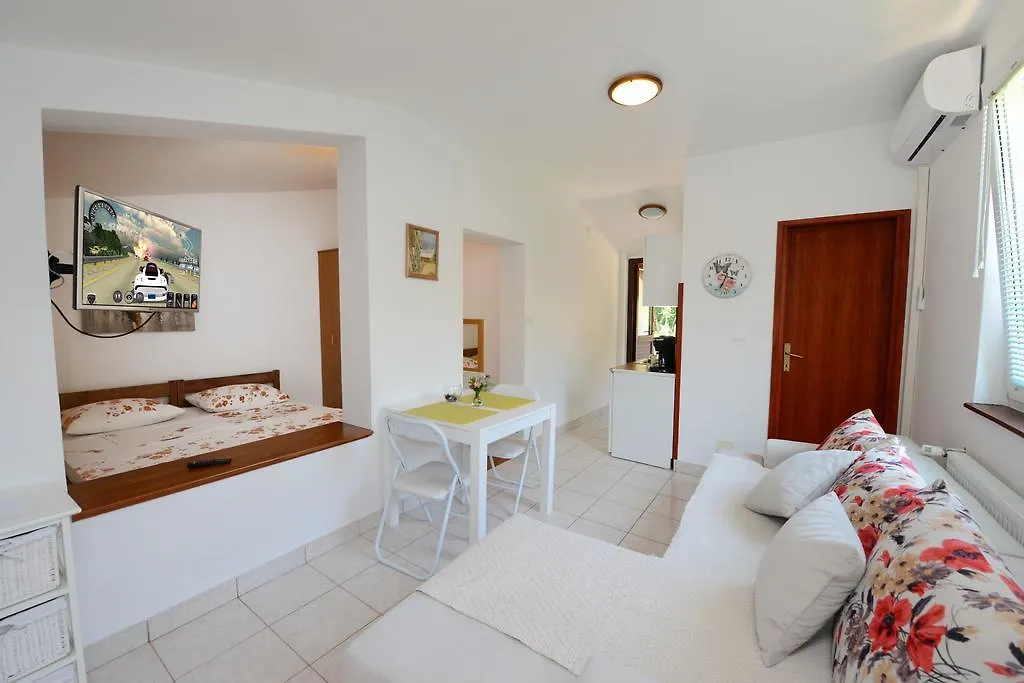 Apartments Tena Porec Croatia